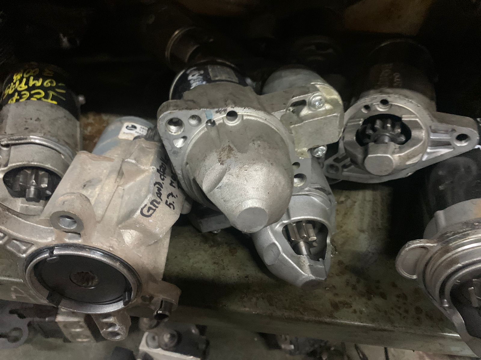 Motores de partida Toyota YARIS USADO