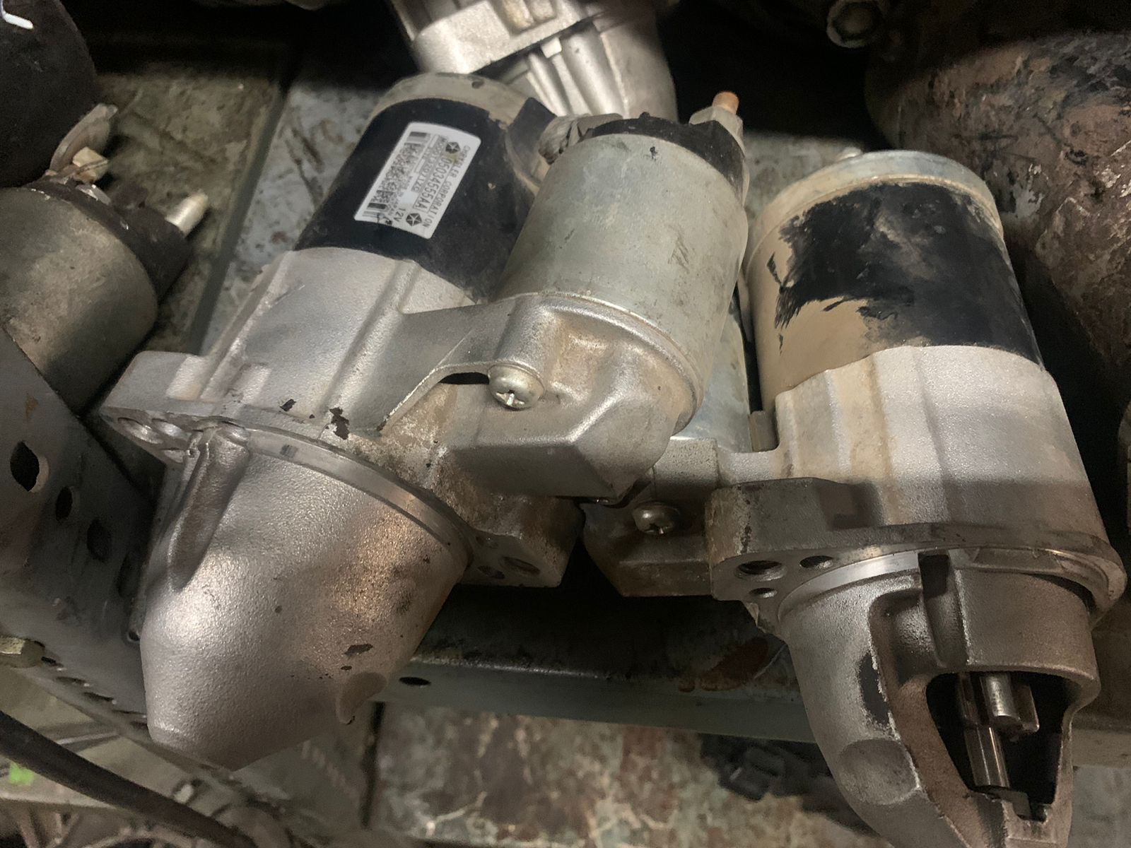 Motores de partida Toyota YARIS USADO