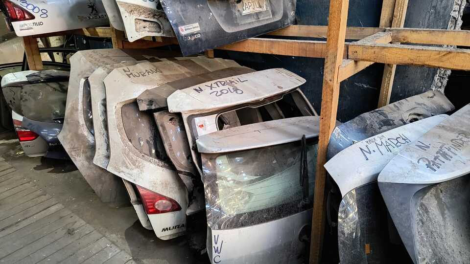 Portalones Toyota YARIS USADO
