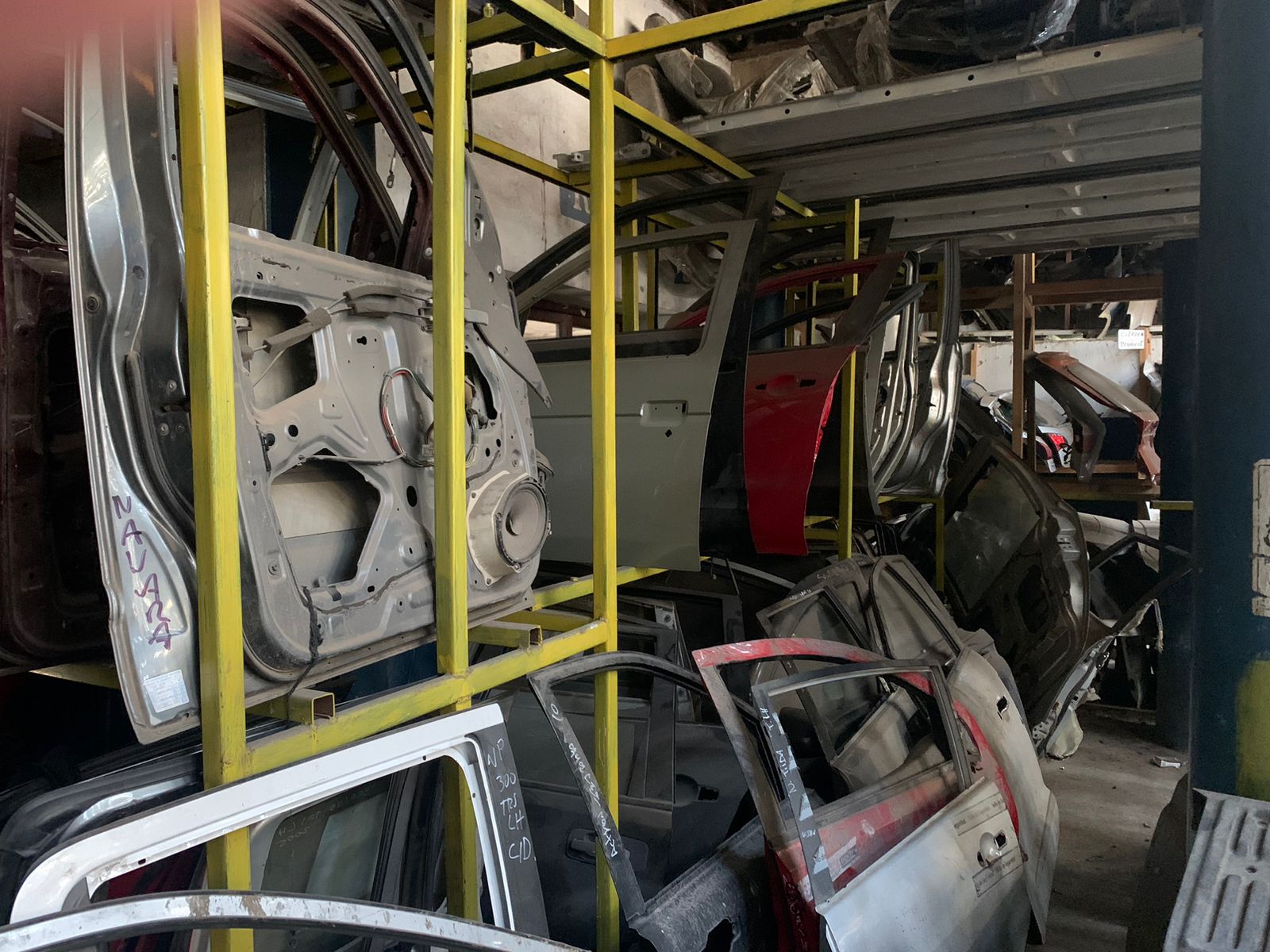 Puertas Toyota YARIS USADA