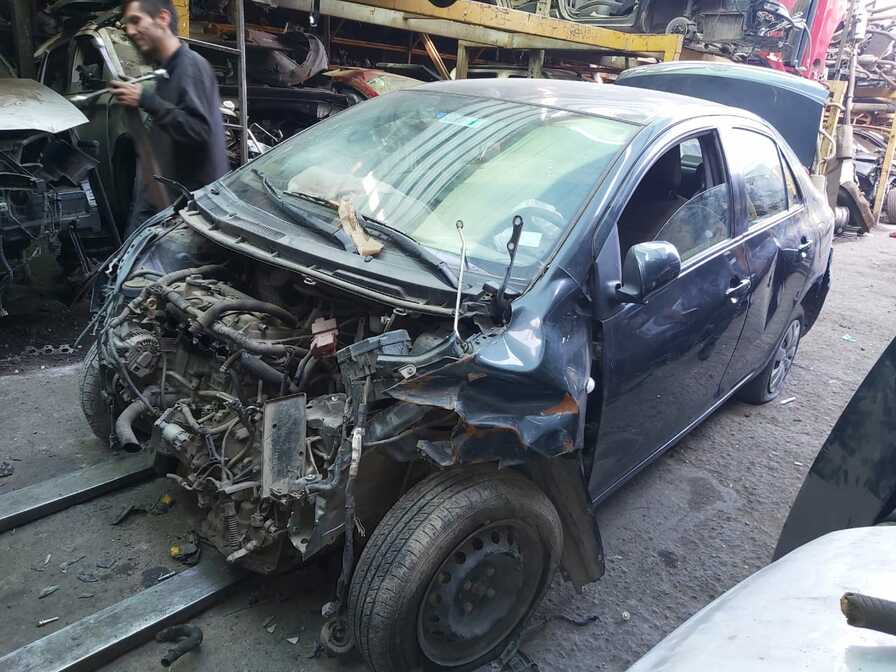  Toyota YARIS 2012    EN DESARME