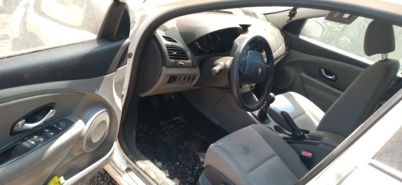  Renault FLUENCE 2012    EN DESARME