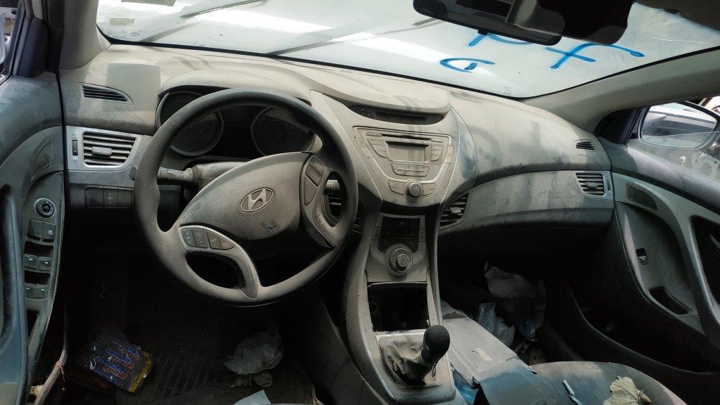  Hyundai ELANTRA 2011    EN DESARME