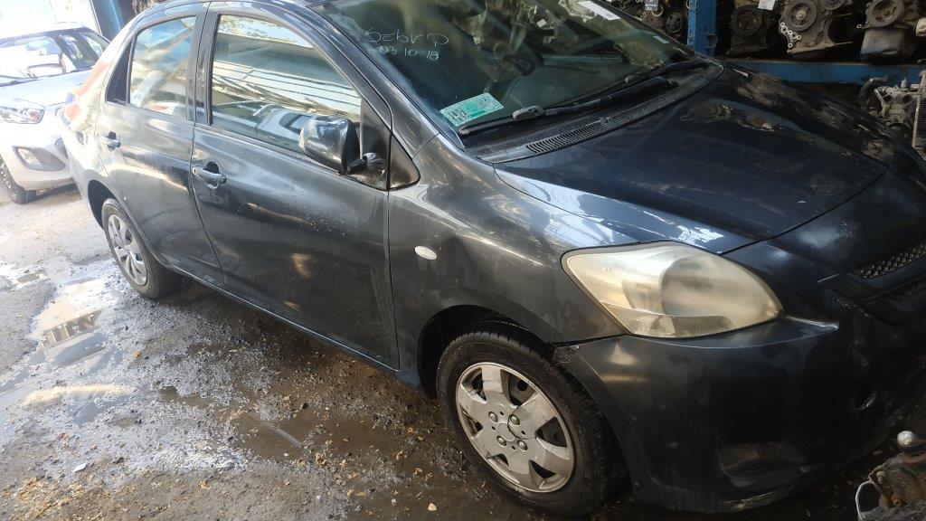  Toyota YARIS 2007    EN DESARME