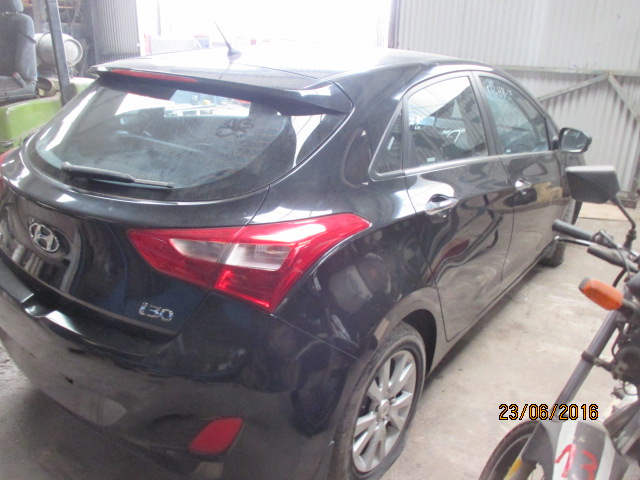  Hyundai i30 2013    EN DESARME