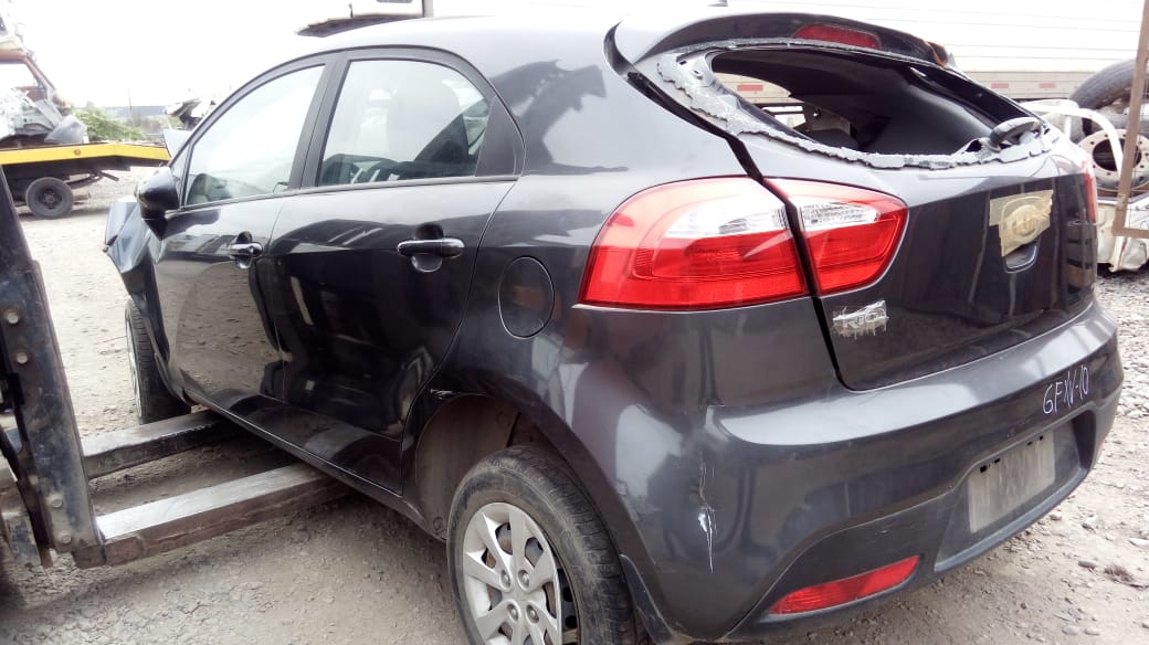 Kia RIO 2014    EN DESARME