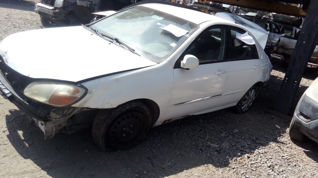  Kia CERATO 2007    EN DESARME