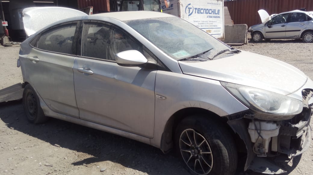  Hyundai ACCENT 2014    EN DESARME