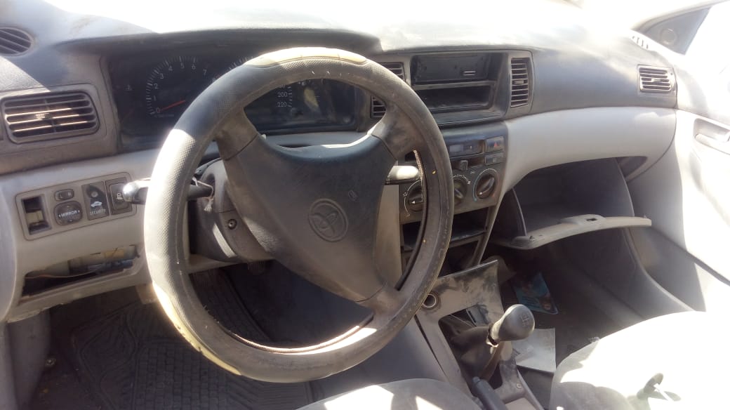  Toyota COROLLA 2005    EN DESARME