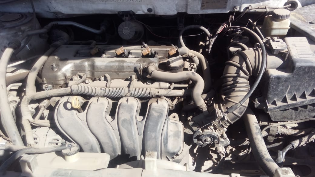  Toyota COROLLA 2005    EN DESARME