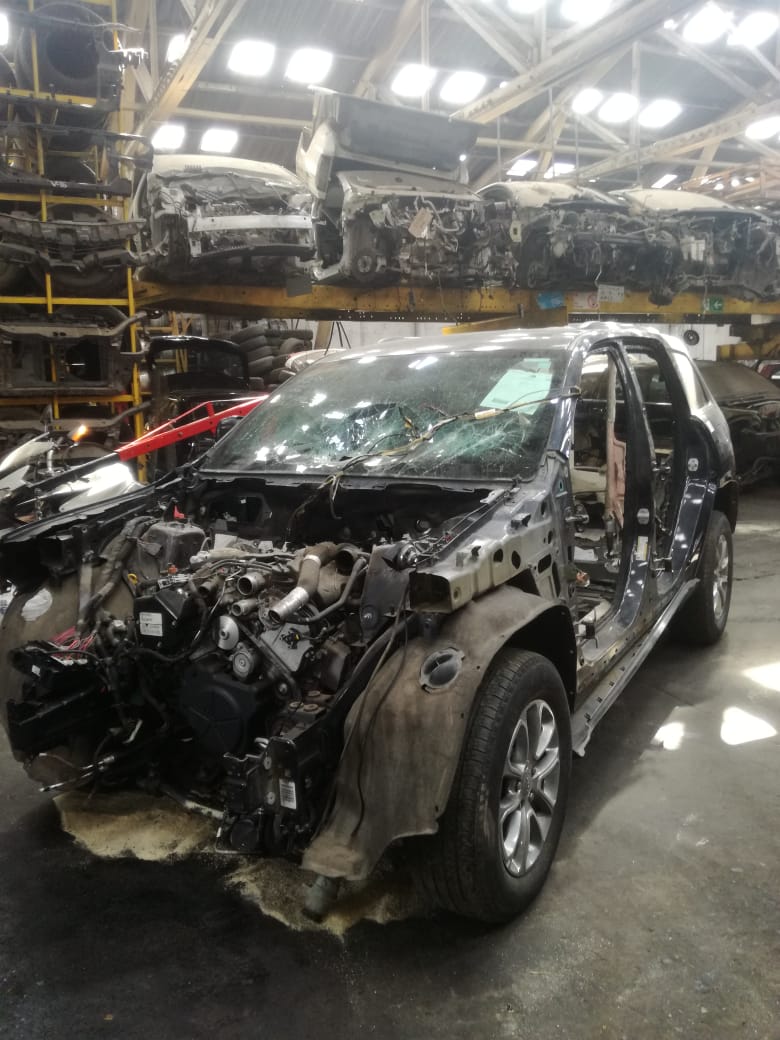  Jeep GRAND CHEROKEE 2015    EN DESARME