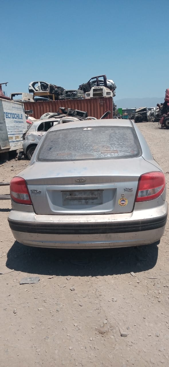  Kia RIO 2005    EN DESARME