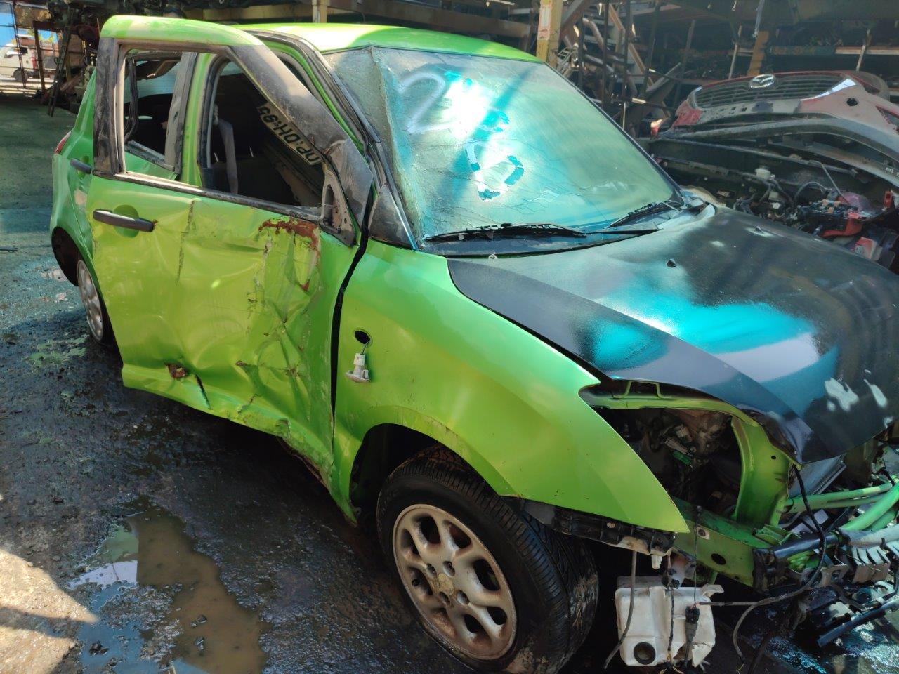 Suzuki SWIFT 2010 - 1 REPUESTO USADO/USADA EN DESARME