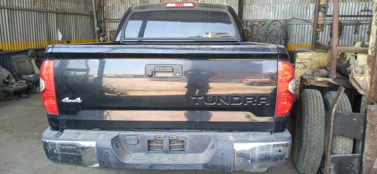  Toyota TUNDRA 2019    EN DESARME