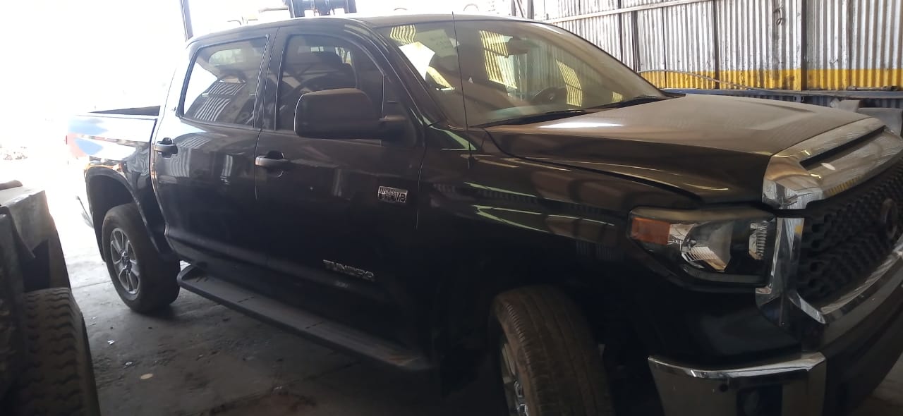  Toyota TUNDRA 2019    EN DESARME