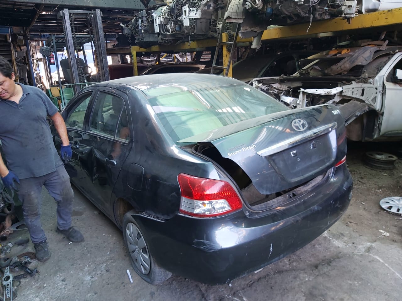  Toyota YARIS 2012    EN DESARME