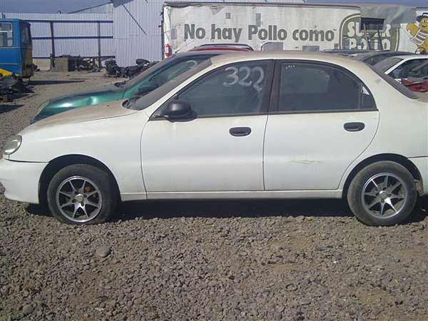 Daewoo LANOS 1998 - 1 REPUESTO USADO/USADA EN DESARME