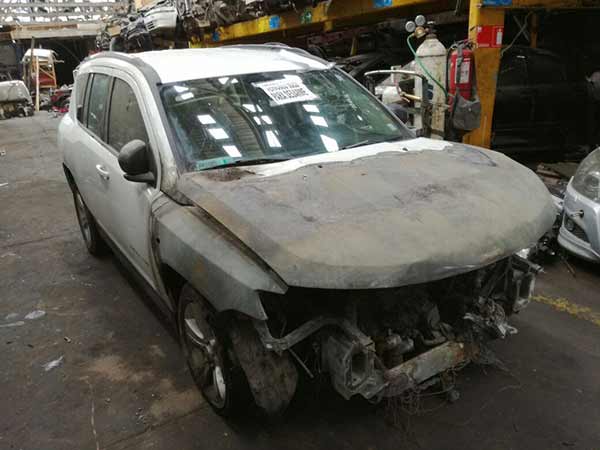  Jeep COMPASS  USADO
