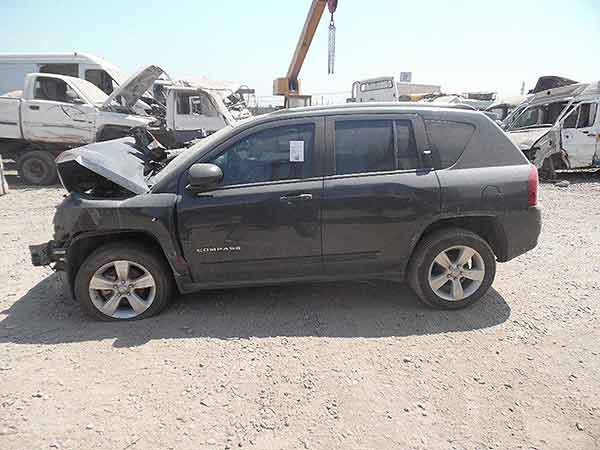  Jeep COMPASS  USADO