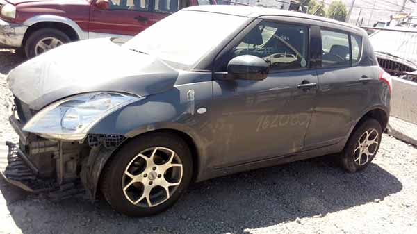 Suzuki SWIFT 2013 - 1 REPUESTO USADO/USADA EN DESARME