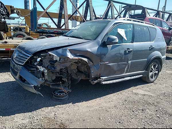 Ssangyong REXTON 2017 - 1 REPUESTO USADO/USADA EN DESARME