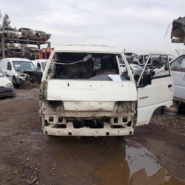  Mitsubishi L300 2008   EN DESARME