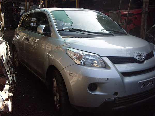  Toyota URBAN 2010    EN DESARME