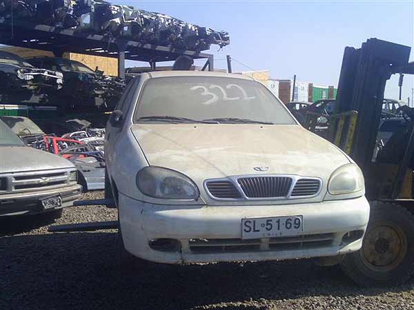  Daewoo LANOS 1998    EN DESARME