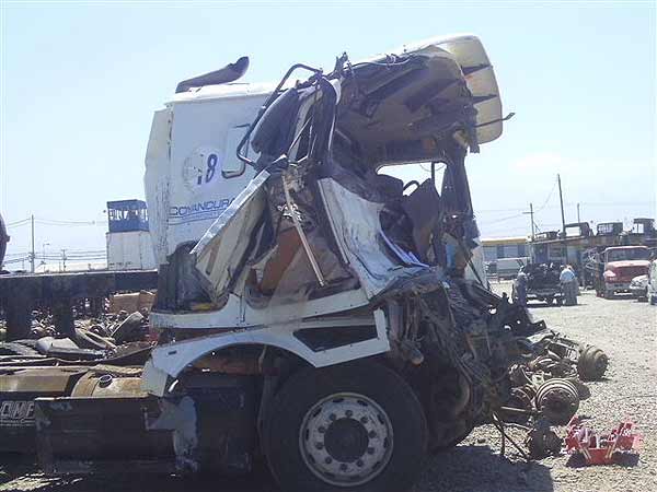  International 9800 2009    EN DESARME