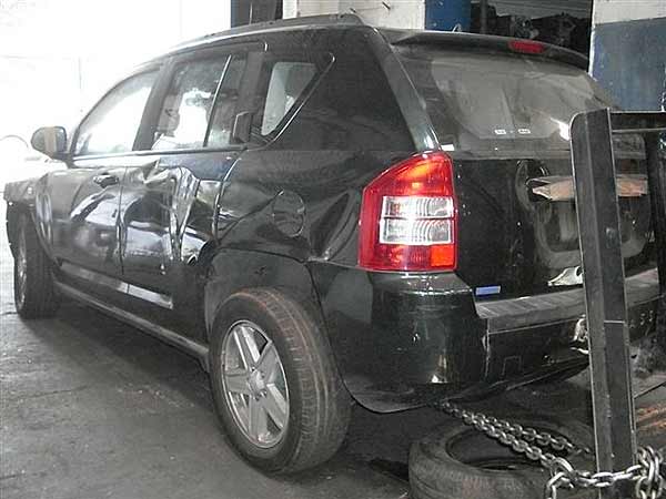  Jeep COMPASS 2011    EN DESARME