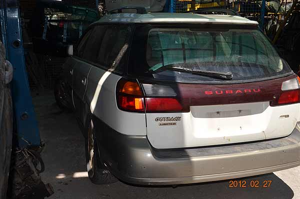  Subaru OUTBACK 2001    EN DESARME