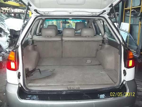  Subaru OUTBACK 2004    EN DESARME