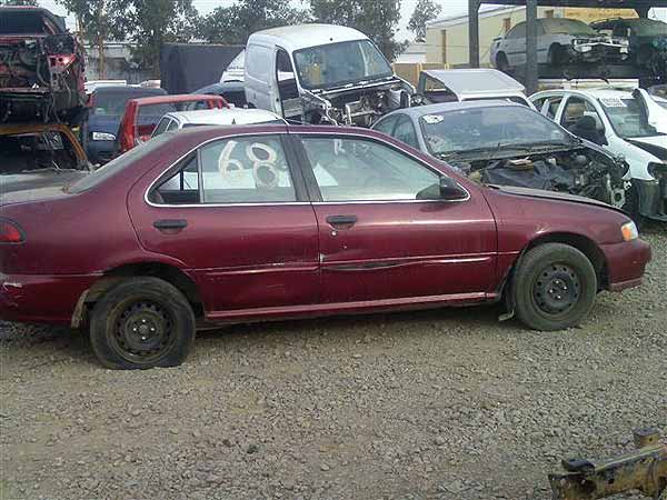  Nissan SENTRA 1999    EN DESARME