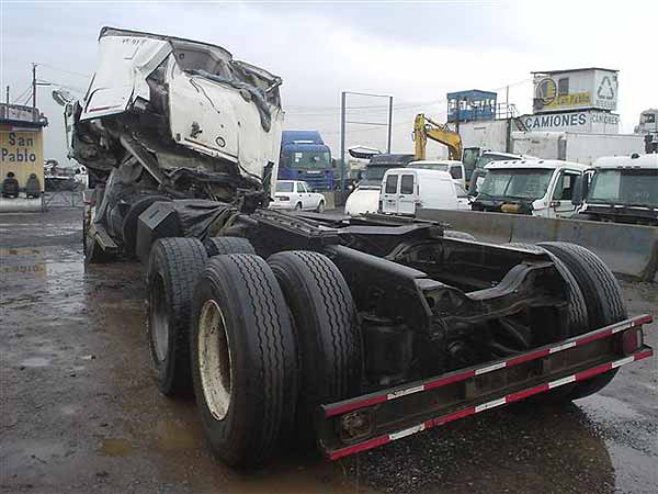  Mack CH- 2002    EN DESARME