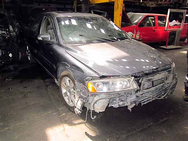  Volvo S60 2007    EN DESARME