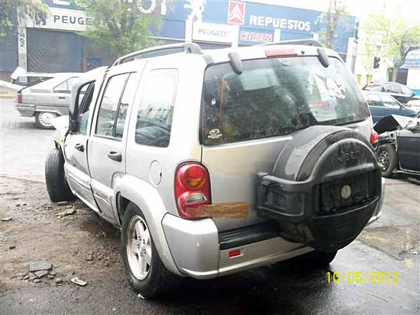  Jeep GRAND CHEROKEE 2003    EN DESARME