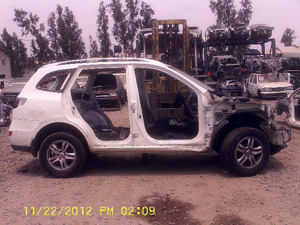  Hyundai SANTA FE 2011    EN DESARME