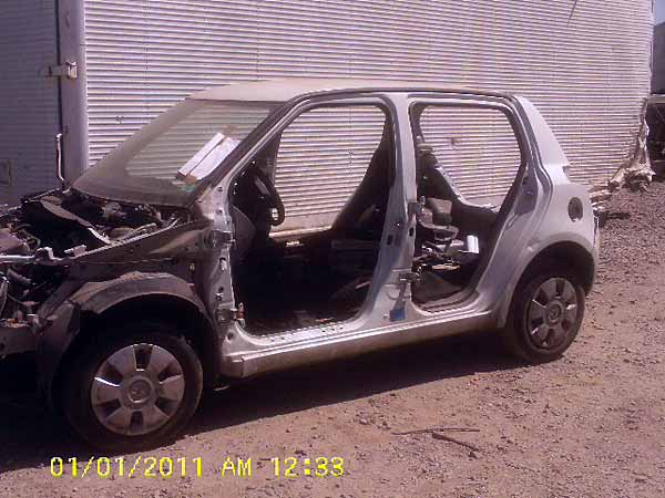  Suzuki SWIFT 2009    EN DESARME