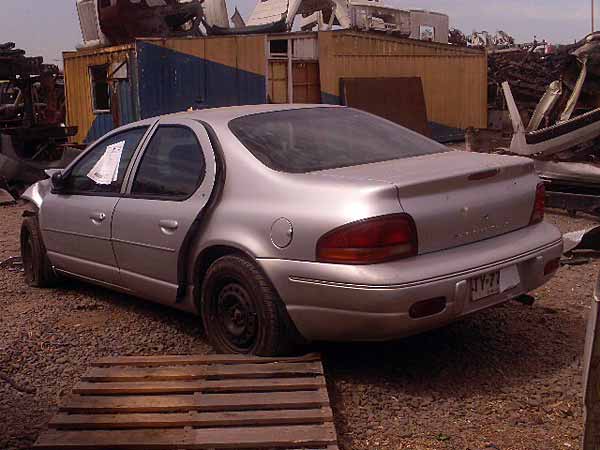  Chrysler STRATUS     EN DESARME