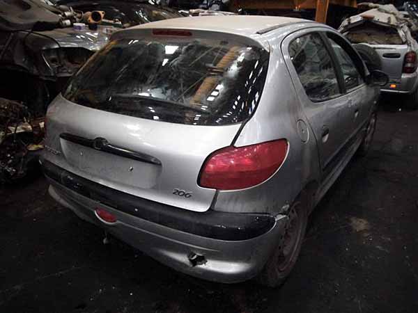  Peugeot 206 2002    EN DESARME