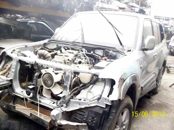  Mitsubishi MONTERO 2006    EN DESARME