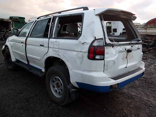  Mitsubishi MONTERO 2010    EN DESARME