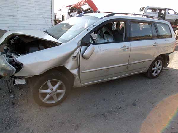  Toyota COROLLA 2006    EN DESARME