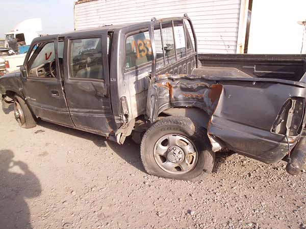  Chevrolet LUV 1999    EN DESARME