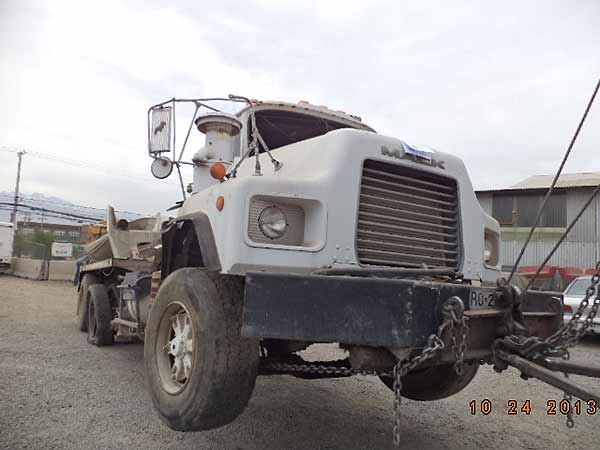  Mack DM-690S 1997    EN DESARME