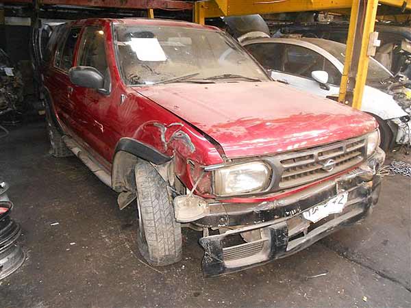  Nissan PATHFINDER 1997    EN DESARME
