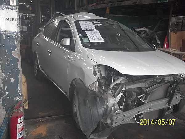  Nissan VERSA 2012    EN DESARME