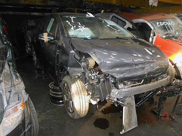  Peugeot 208 2013    EN DESARME