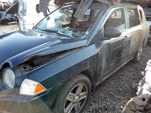  Jeep COMPASS 2008    EN DESARME