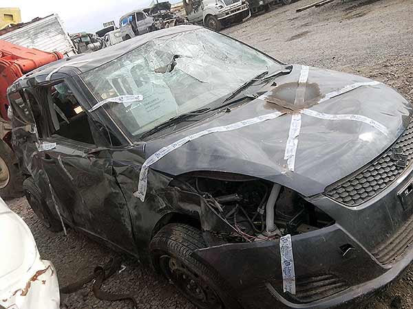  Suzuki SWIFT 2014    EN DESARME